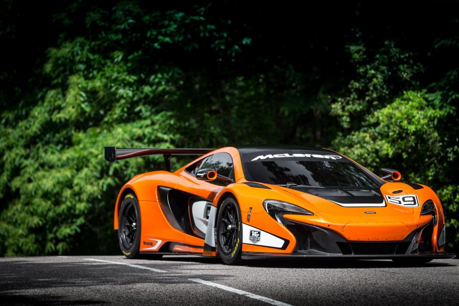  McLaren 650S GT3 2015 года  (фото 5 из 17)